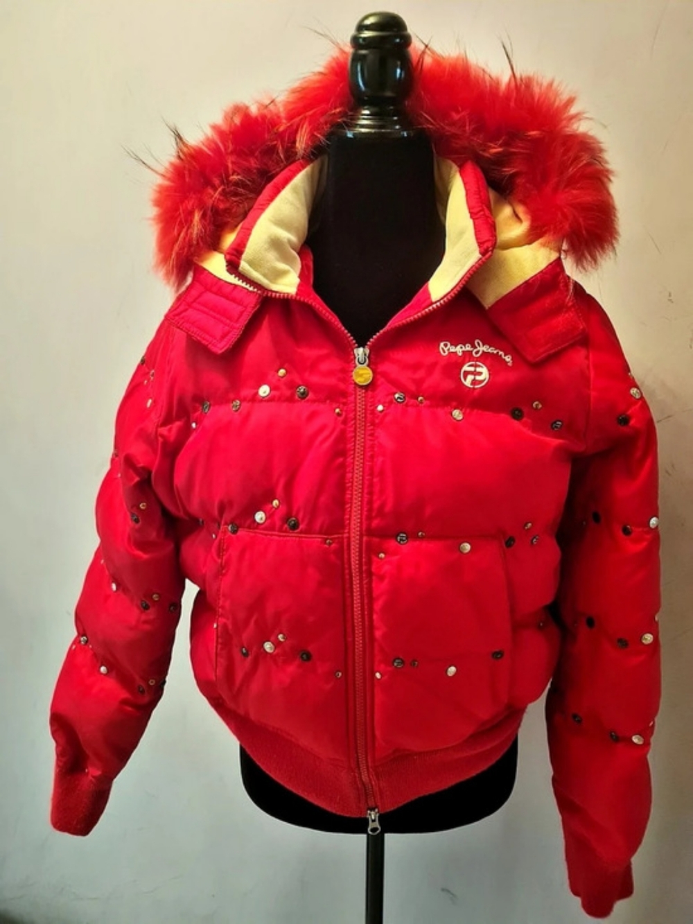Pepe Jeans Puffer Down/Feather Jacket, Real Detachable Fur Trim Hood
Size Large
